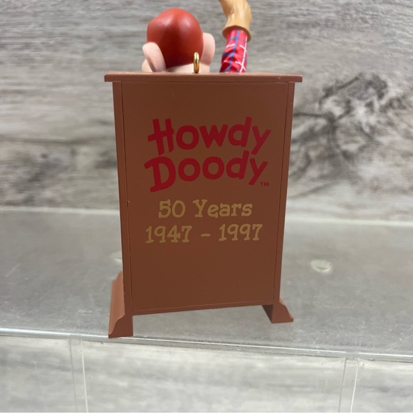 Hallmark Keepsake Ornament Howdy Doody TV Anniversary Edition Christmas 1997 - Picture 6 of 7